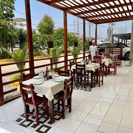 Hostal Ocean Pacifico Punta Negra Ngoại thất bức ảnh